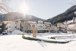 Alpenpalace Luxury Hideaway & Spa Retreat