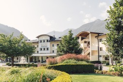 Alpenpalace Luxury Hideaway & Spa Retreat