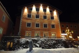 Hotel + Residence Steinhauswirt
