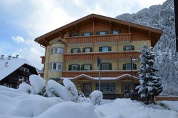 Hotel Ladina Holiday