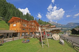 Dolomites Hotel Valacia