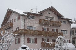 Garni-Hotel Nes Crepes