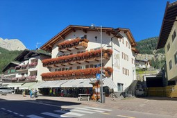 Apartments Ciasa Ladina