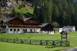 B&B + Apartments Jausenstation Angerer