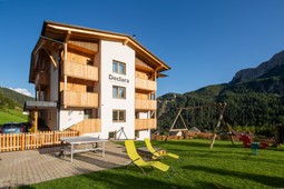 Declara B&B and Apartments