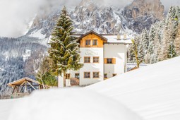 Ferienwohnungen auf dem Bauernhof Collina
