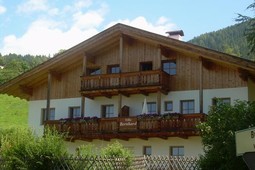 Ferienwohnungen Villa Bernhard