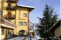 Hotel Corona