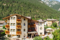 Hotel Genzianella