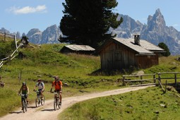 APT Valle di Fiemme - Sede di Cavalese