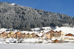 Alphotel Tyrol & Chalets Mons Silva