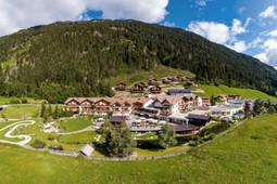 Alphotel Tyrol & Mons Silva Luxury Chalets