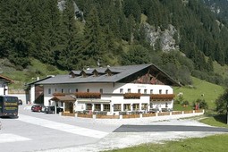 Hotel + Residence Larchhof