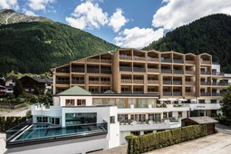Hotel Falkensteinerhof & SPA