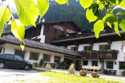 B&B-Hotel + Residence Hofer
