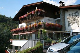 Hotel + Residence Majestic