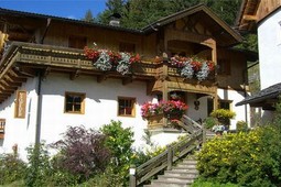 Ferienwohnungen auf dem Bauernhof Villpederhof
