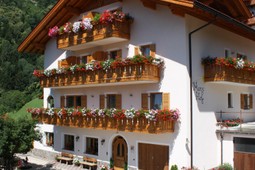 B&B + Appartamenti in agriturismo Marx Hof