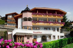 Pension + Residence Gasser