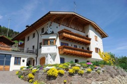 Farmhouse apartments Leishof