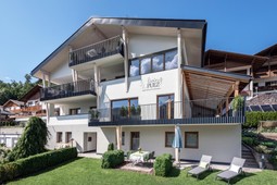 living Puez apartments in the dolomites