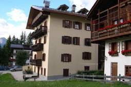 Bed & Breakfast Majoni Elena