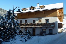 B&B + Appartamenti in agriturismo Gröberhof
