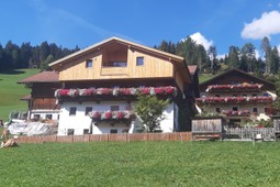 Ferienwohnungen auf dem Bauernhof Lodnerhof