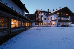 Hotel + Residence Hubertushof