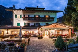 Leos Ristorante & Bar