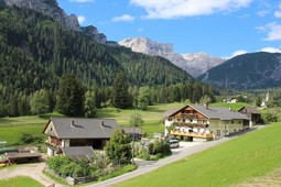 Farmhouse apartments Mösslhof