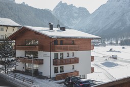 Garni (B&B) + Apartments Bergland
