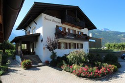 Ferienwohnungen auf dem Bauernhof Haus im Erlengrund