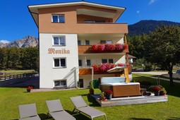 enjoy Monika apartments