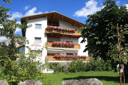 B&B + Appartamento Haus Anna