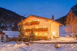 B&B + Appartamenti in agriturismo Inner Glieshof