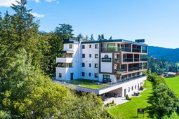 Christine Apartment Hotel