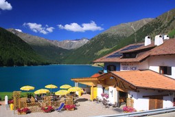 Pension + Ferienwohnungen Leithof