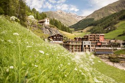 Tonzhaus Hotel & Restaurant