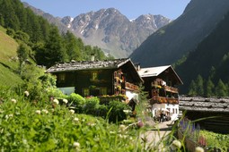 Gasthof (Small hotel) Jägerrast