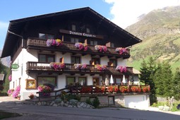 Bed & Breakfast Pension Enzian