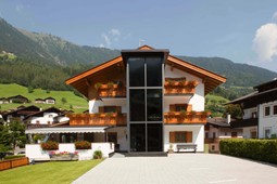 B&B + Ferienwohnungen Grünau