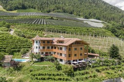 Aparthotel Abinà - Lana Höhe