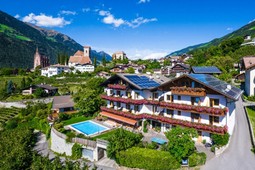 Garni-Hotel + Ferienwohnungen Gartenheim