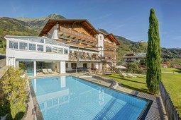 Hotel + Residence Der Heinrichshof