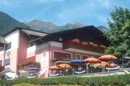 Hotel Zum Tiroler Adler
