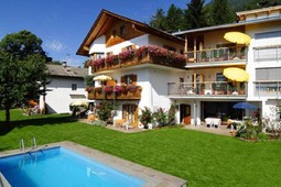 Rooms + Apartments Haus Rosengarten