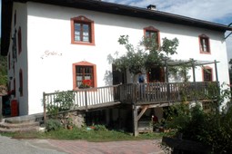B&B + Appartamenti in agriturismo Gruberhof