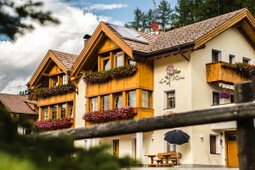 Apartments La Rösa