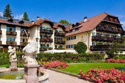 Hotel Bemelmans Post